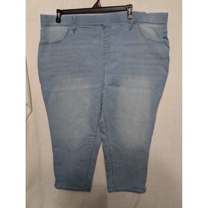 Terra & Sky Womens 3X 24W-26W Light Wash Denim Pull On Capri Jeggings Jeans